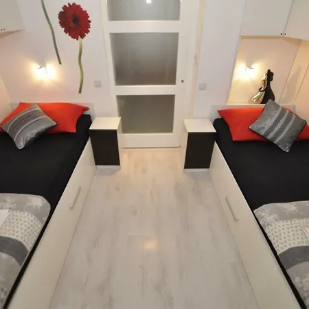 Toya Apartament