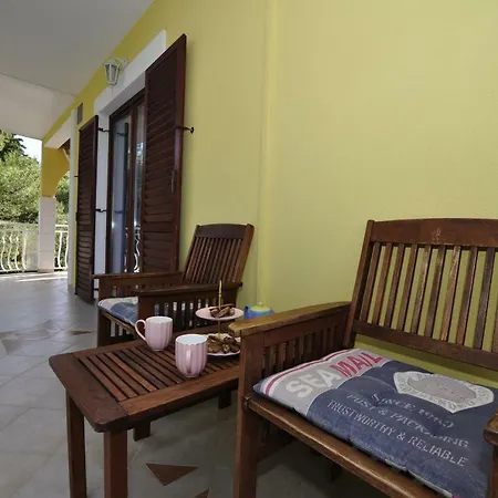 Toya Apartament