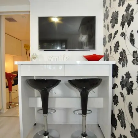 Toya Apartment