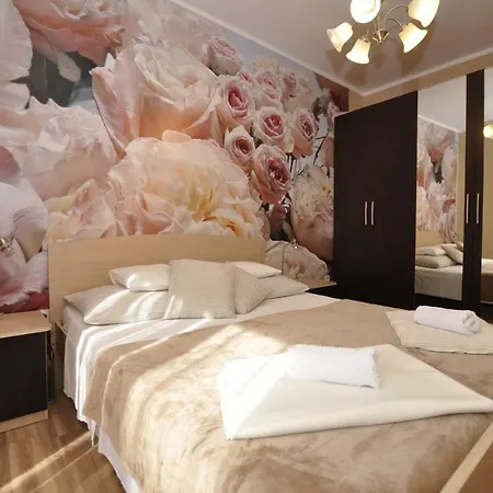 Apartment Toya *